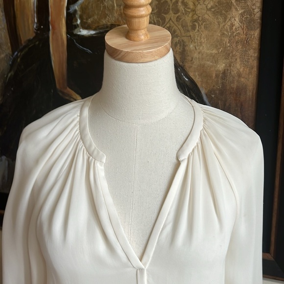 Ramy Brook 100% Silk Bell Sleeve V Neck Blouse Size S - Picture 4 of 10